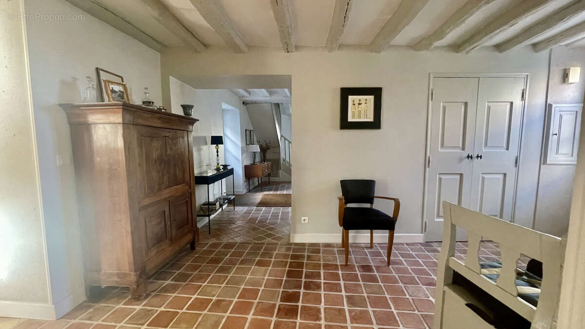 Maison à CRESPIERES