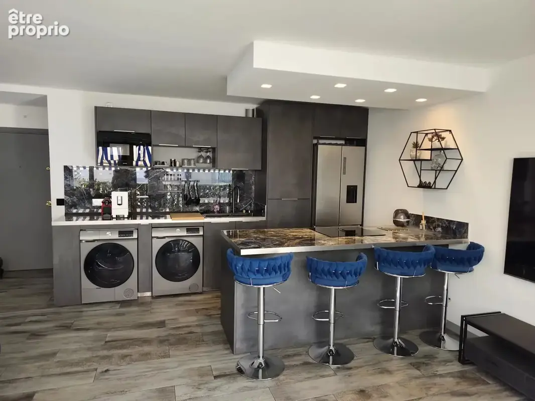 Photo Appartement à Vallauris au prix de 242 000€