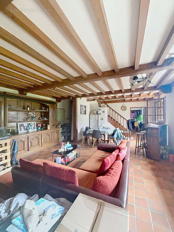 Maison à SAINT-HILAIRE-DE-LA-COTE