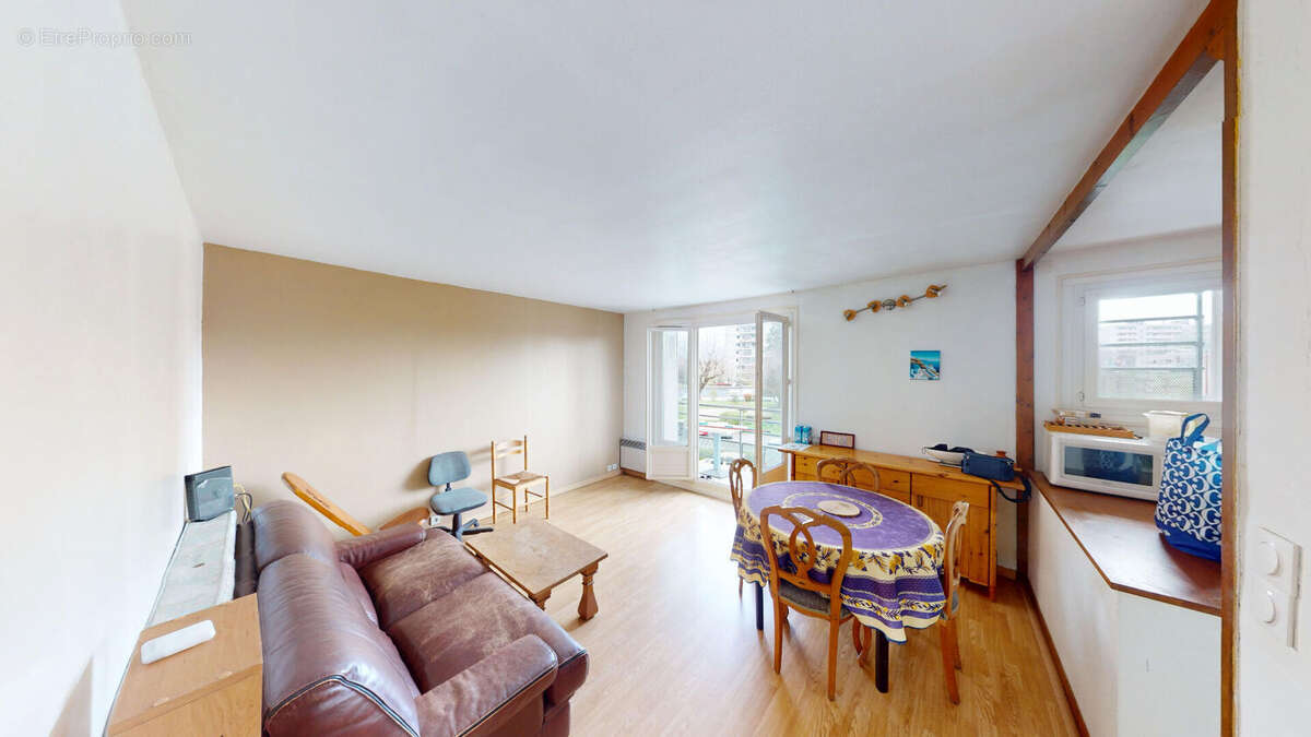 Appartement à MEYLAN