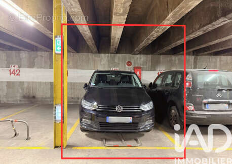 Photo 3 - Parking à PARIS-13E