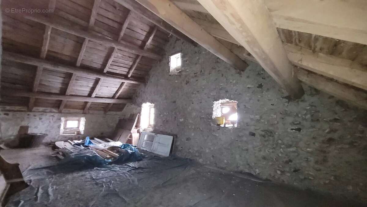 Maison à FAY-SUR-LIGNON