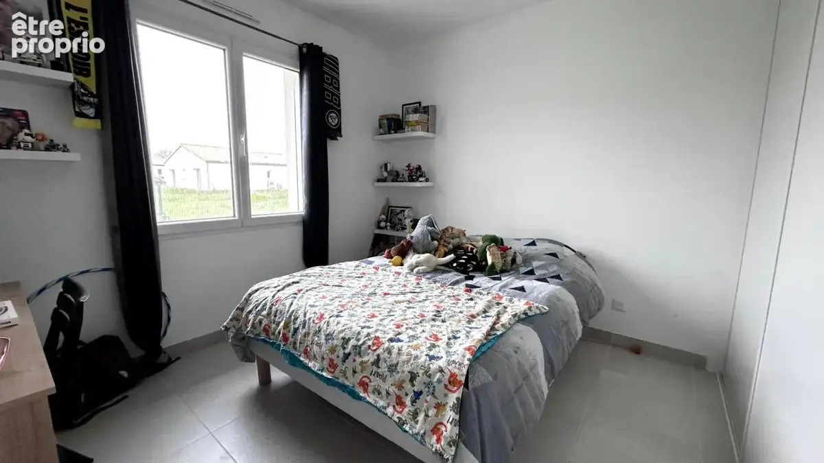 St julien l'ars - plain-pied - 4 chambres - garage - photo 8