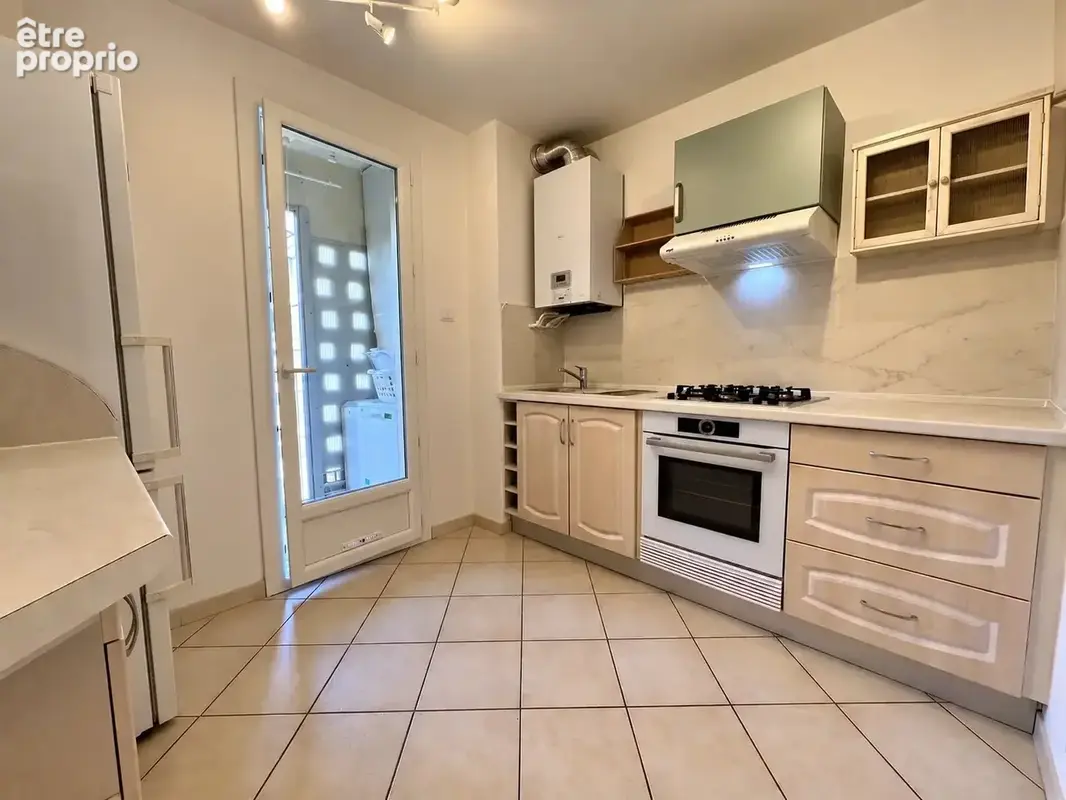 Appartement 3 pièces - FREJUS- - photo 5
