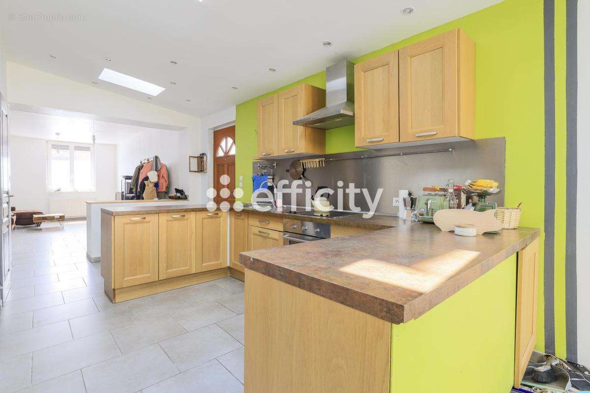 Maison à WAMBRECHIES