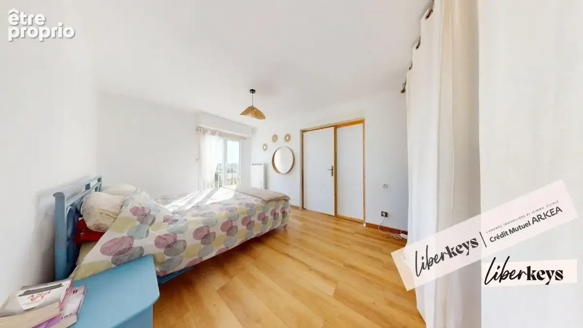 Appartement  3 chambres  de 80 m² et garage + parking. Résidence sécurisée proche de toutes commodités a Draguignan - photo 6