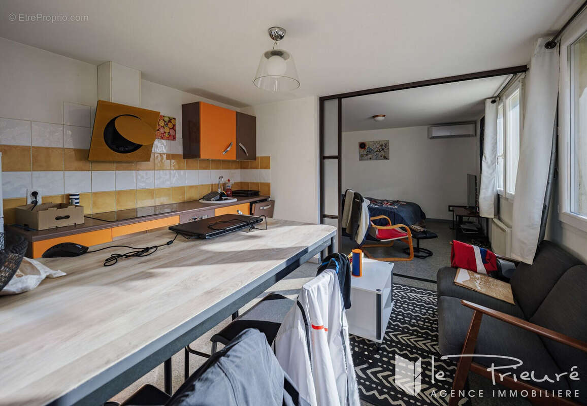 Appartement à SAINT-JUERY