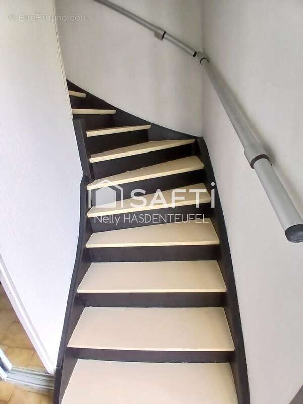 Photo 4 - Maison à QUIEVRECHAIN