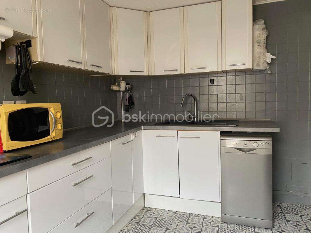 Appartement à CORBEIL-ESSONNES