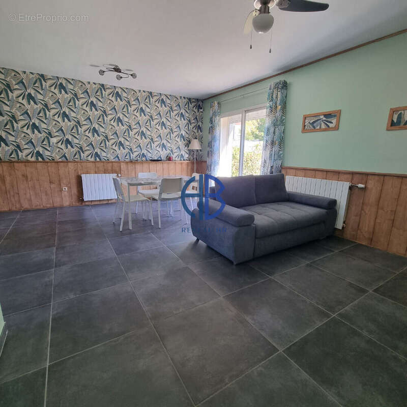 Maison à LA TOUR-DU-PIN