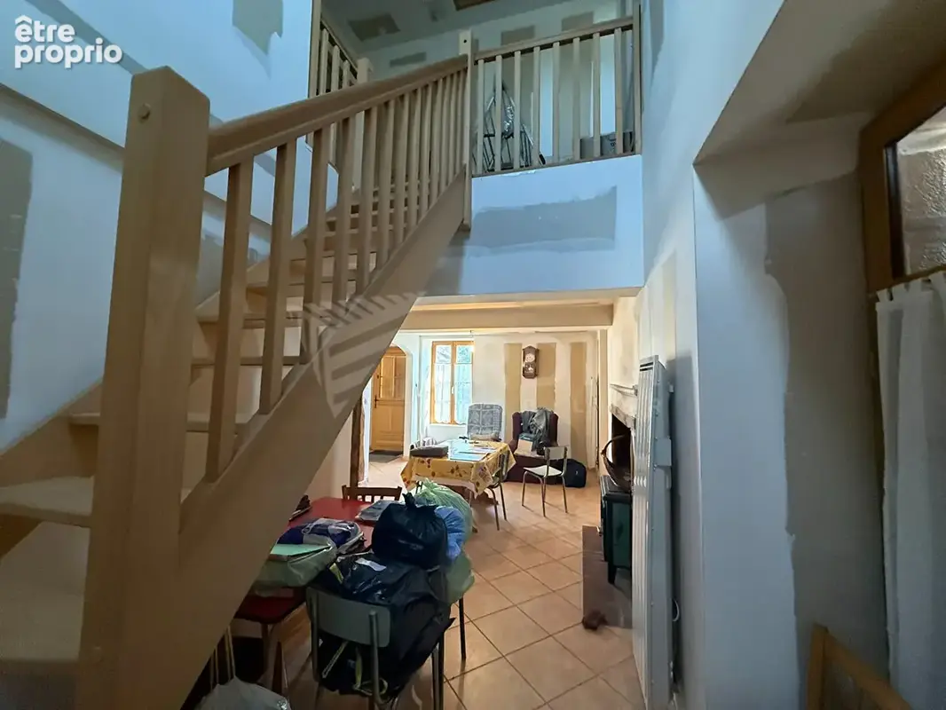 Charmante maison de campagne avec dépendances et plus de 5 000 m² de terrain ! - photo 4