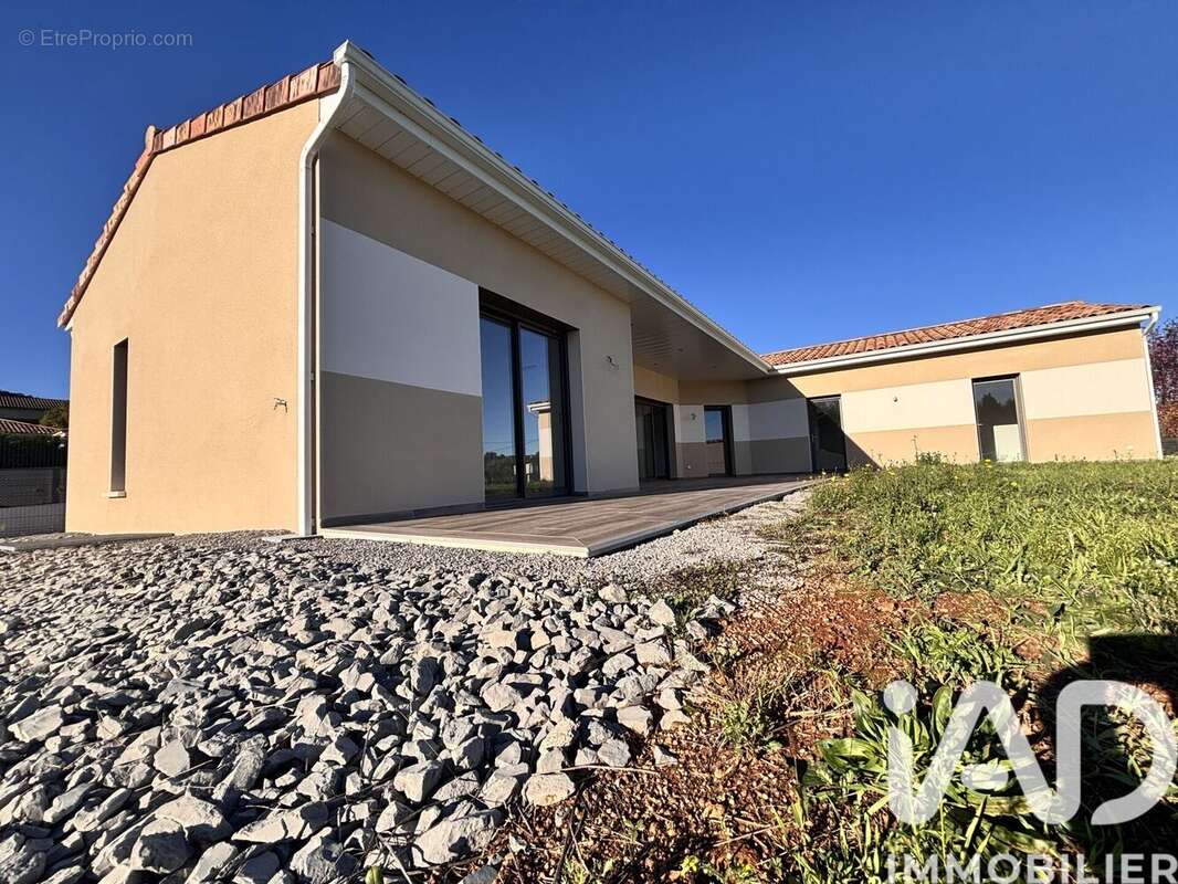 Photo 5 - Maison à JOYEUSE