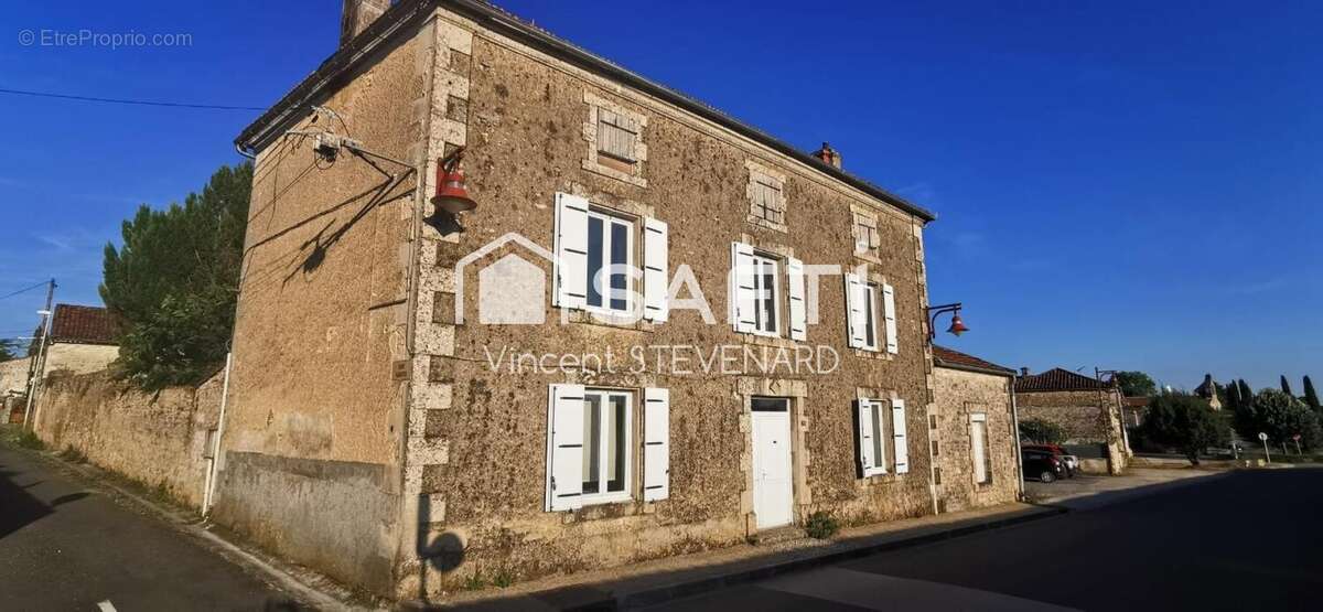 Photo 2 - Maison à CHARME