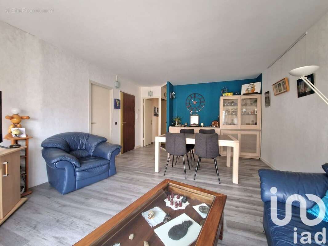 Photo 5 - Appartement à SAINT-MAUR-DES-FOSSES