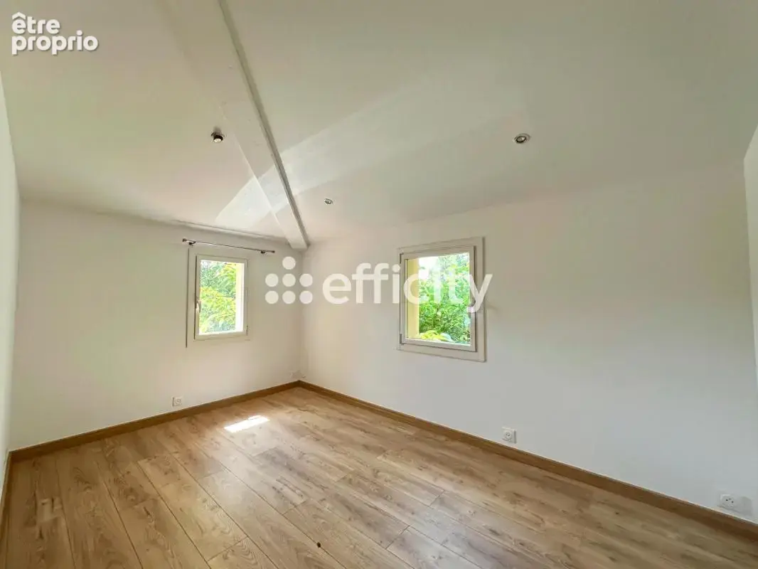 Maison 6 pièces 207 m² à vendre à Aubagne (13400) - photo 22
