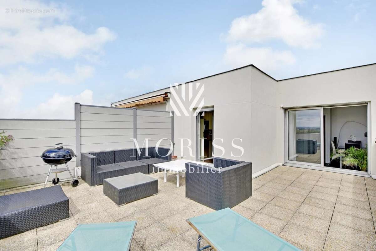 Appartement à NOGENT-SUR-MARNE