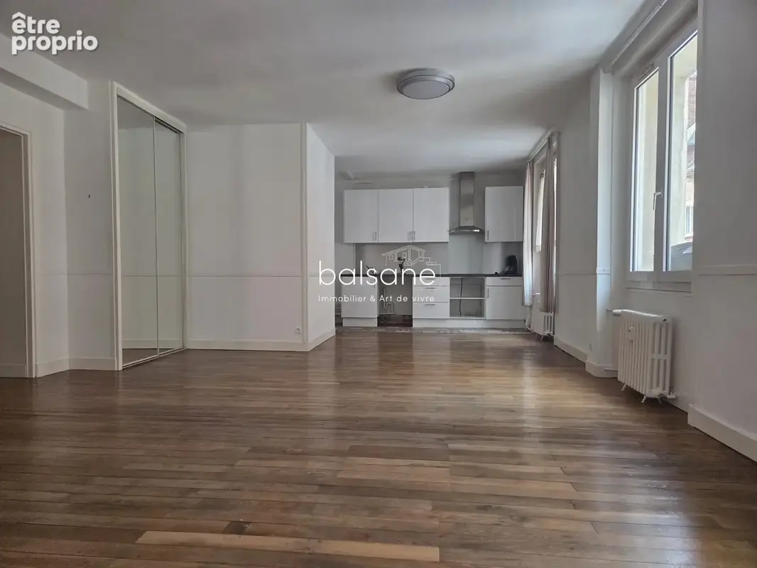 Appartement 3 pièces 78 m² à vendre à Lisieux (14100) - photo 2