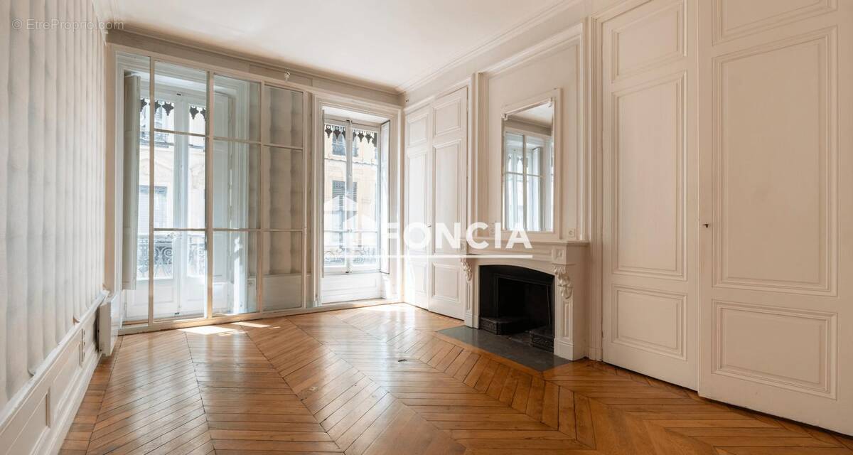 Appartement à LYON-2E