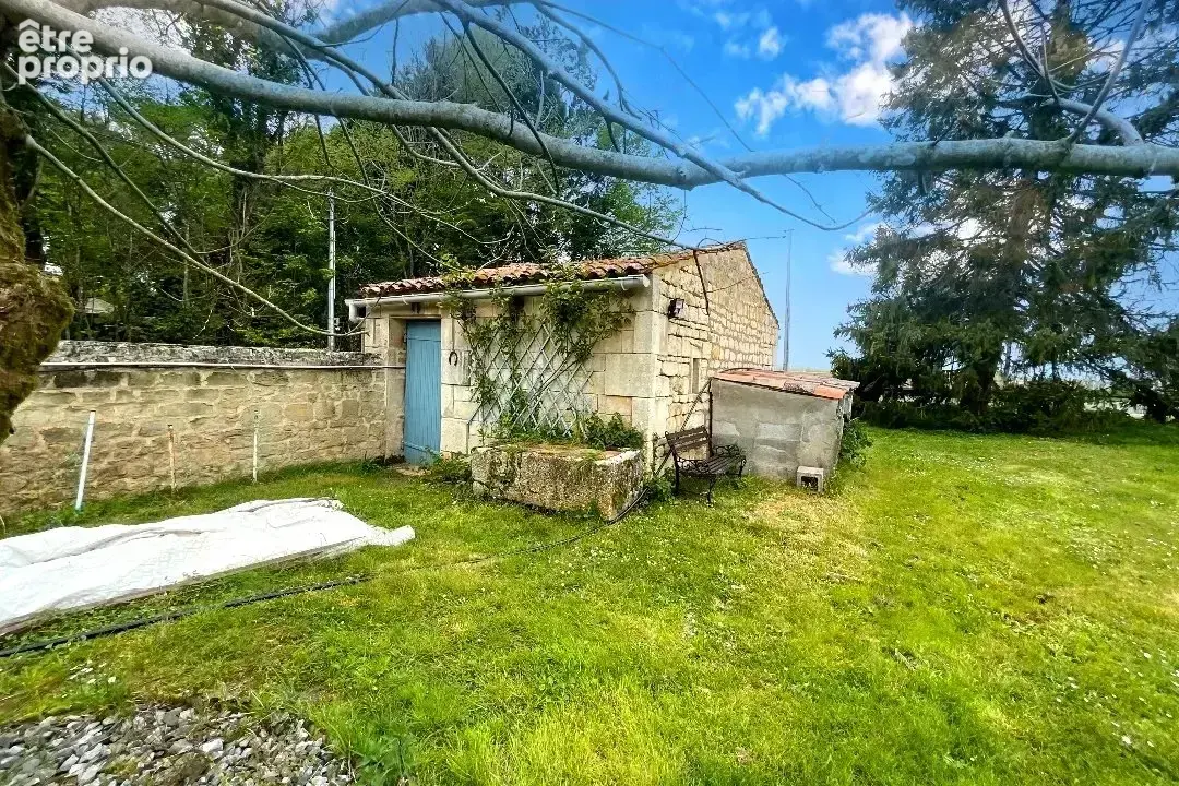 Maison de caractère avec  6 chambres, piscine et bel espace extérieur - photo 11