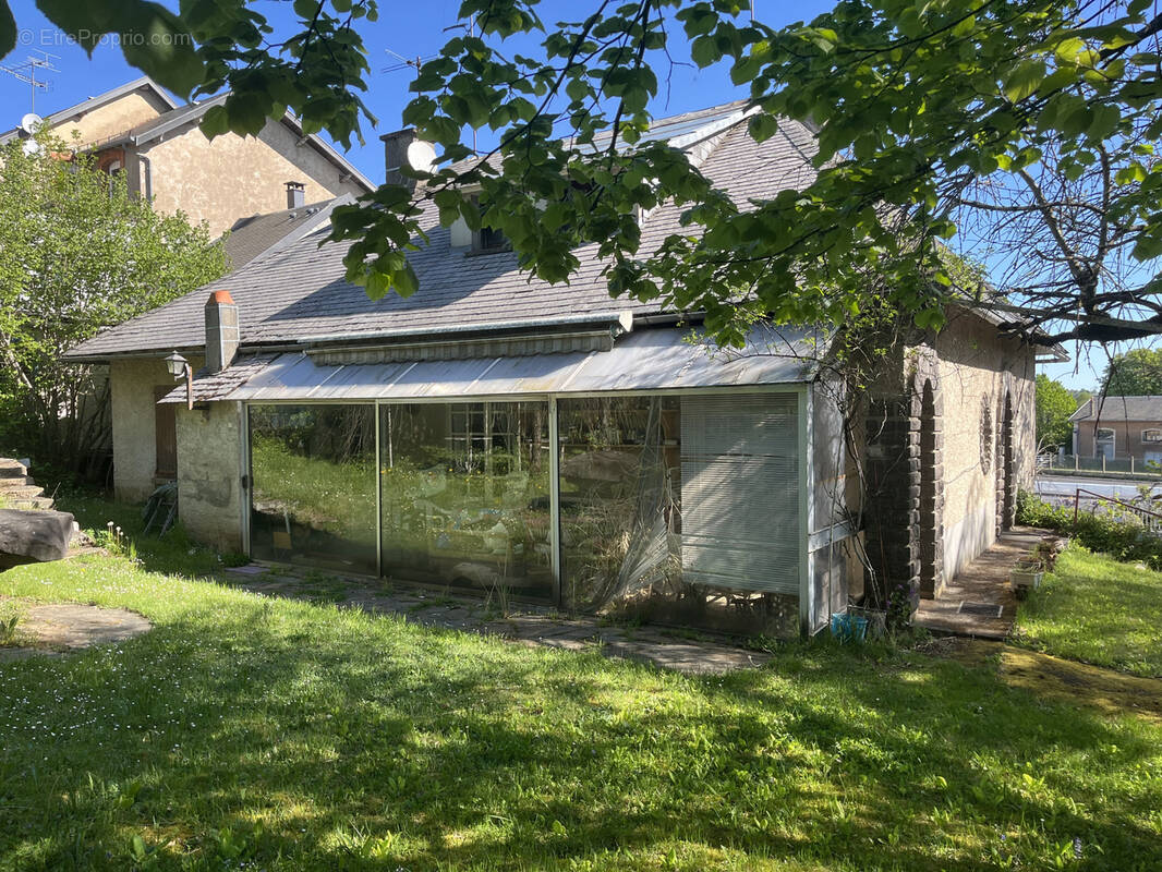 Maison à MAURIAC