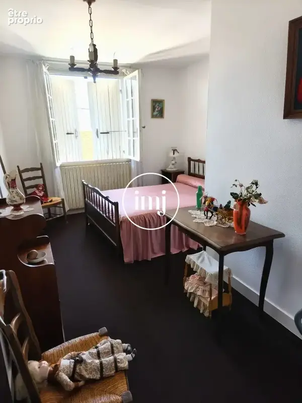 Maison 113 m² à Saint-Yrieix-La-Perche  - photo 9