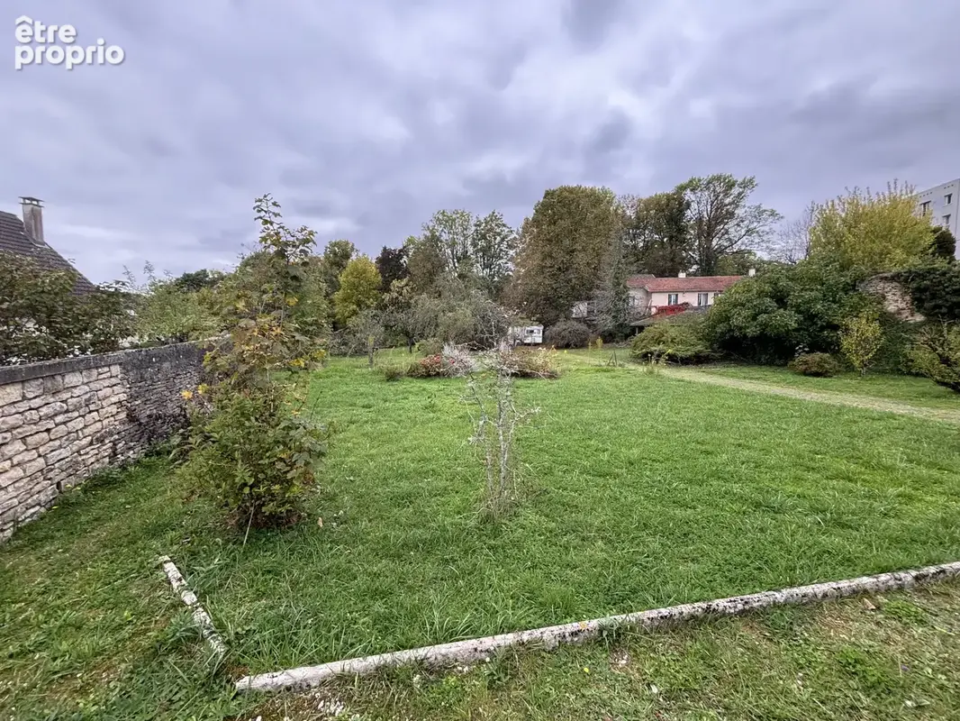 CHATILLON SUR SEINE  : Maison de 1930 de plain pied avec 2700m2 de terrain  , atelier, bûcher et dépendance - photo 17