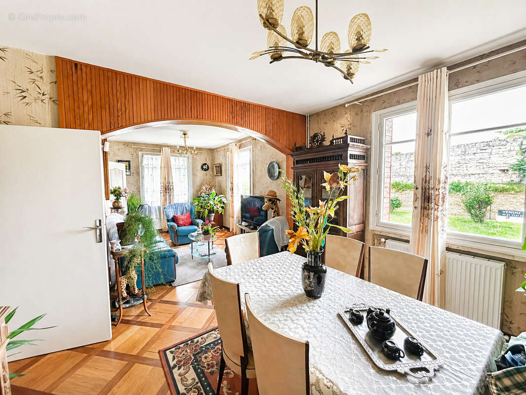 Maison à LA REOLE