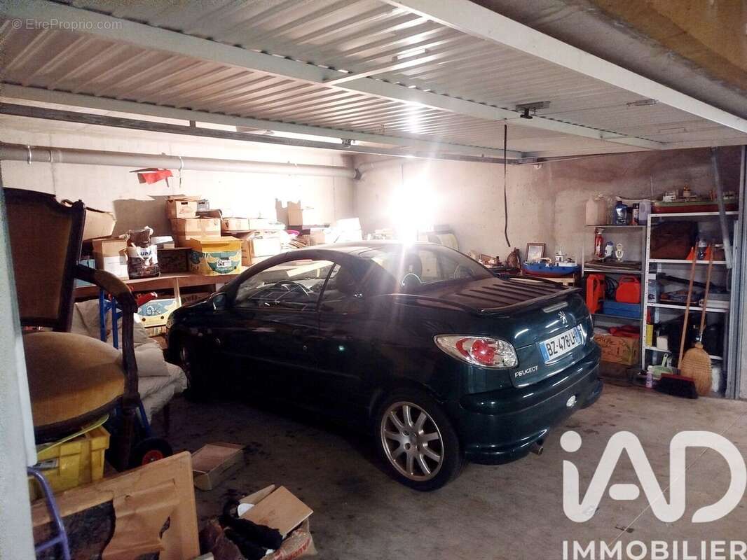 Photo 4 - Parking à CHAMBERY