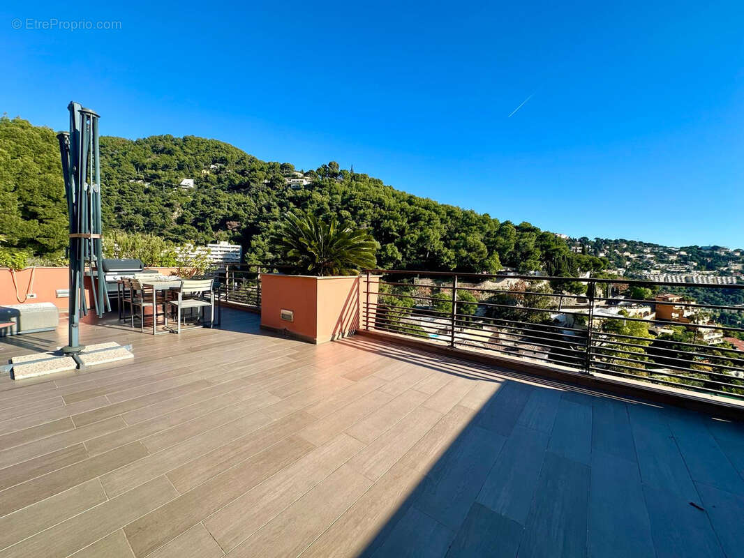 Appartement à ROQUEBRUNE-CAP-MARTIN