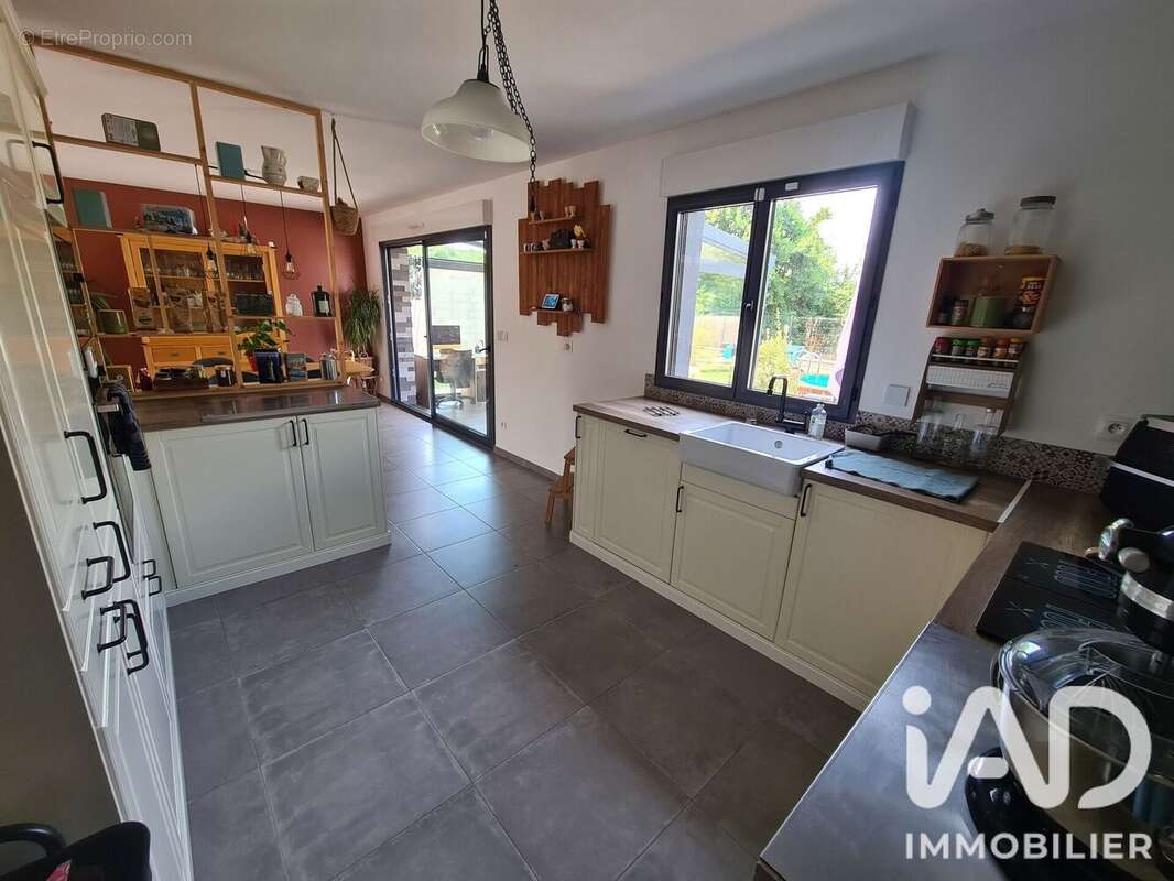 Maison 128 m² à Dammartin-En-Goele  - photo 9