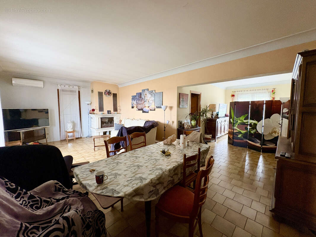 Maison à LE POUGET