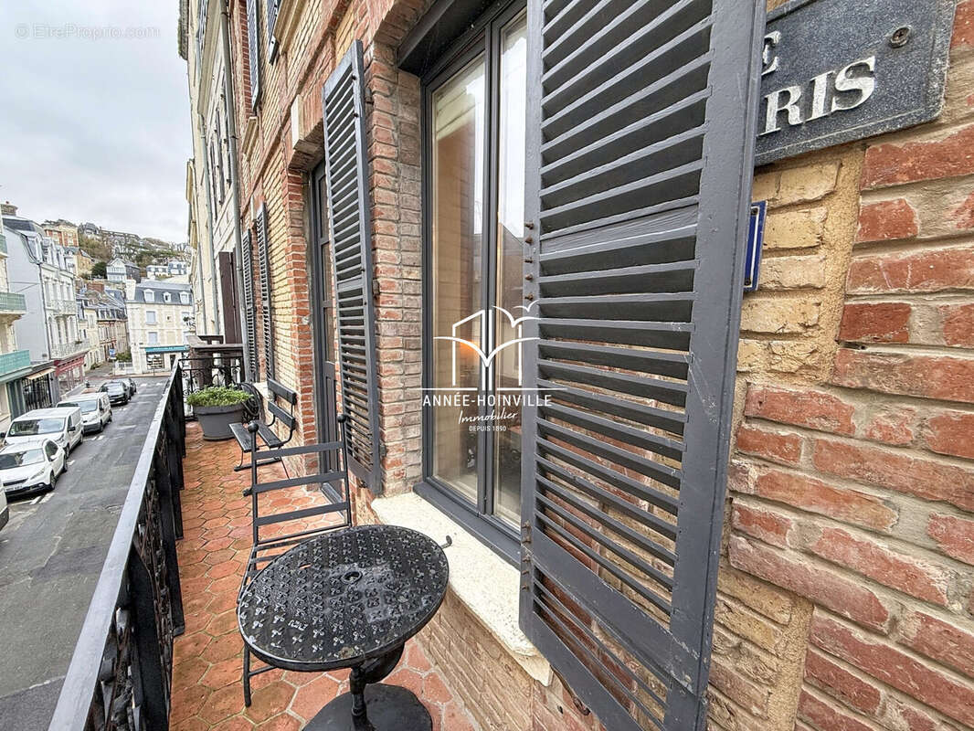 Appartement à TROUVILLE-SUR-MER