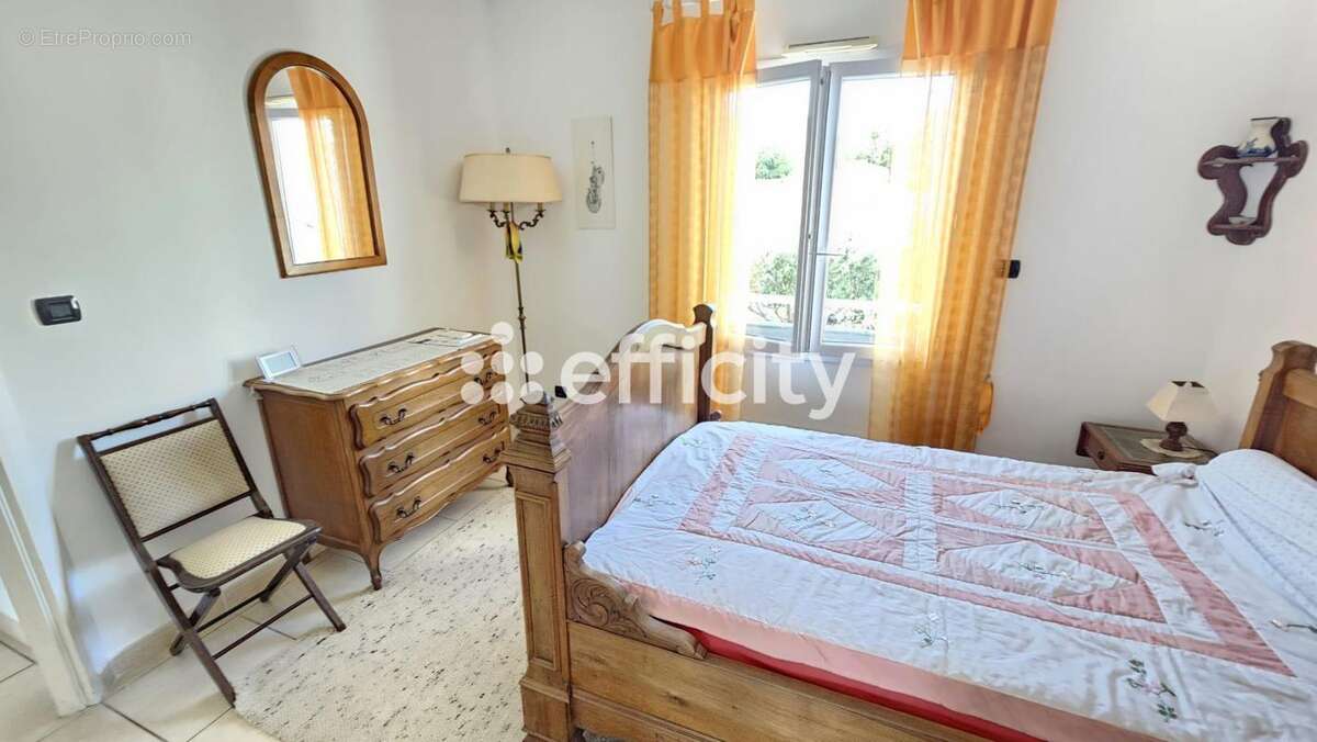 Maison à SAINT-GEORGES-D&#039;ORQUES