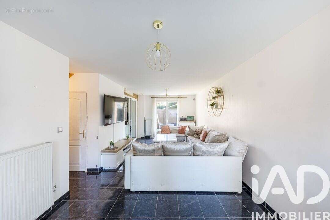 Maison 102 m² à Taverny  - photo 3