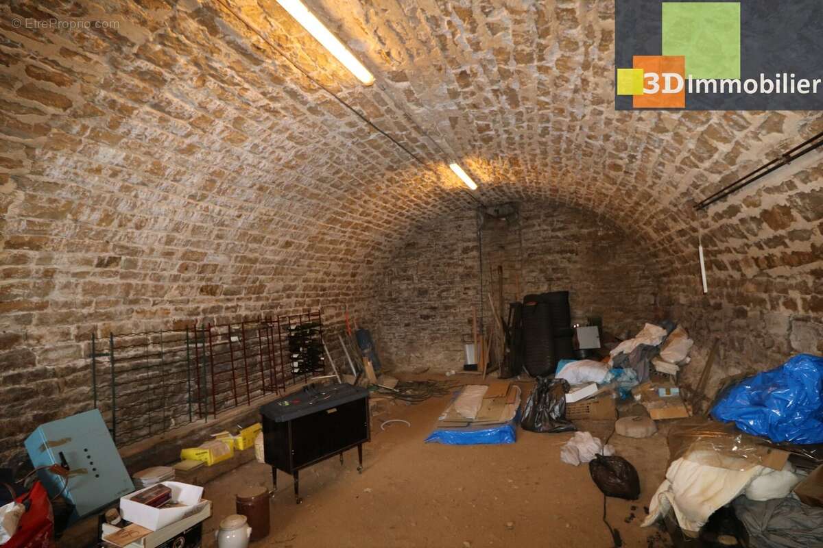 Maison à LONS-LE-SAUNIER