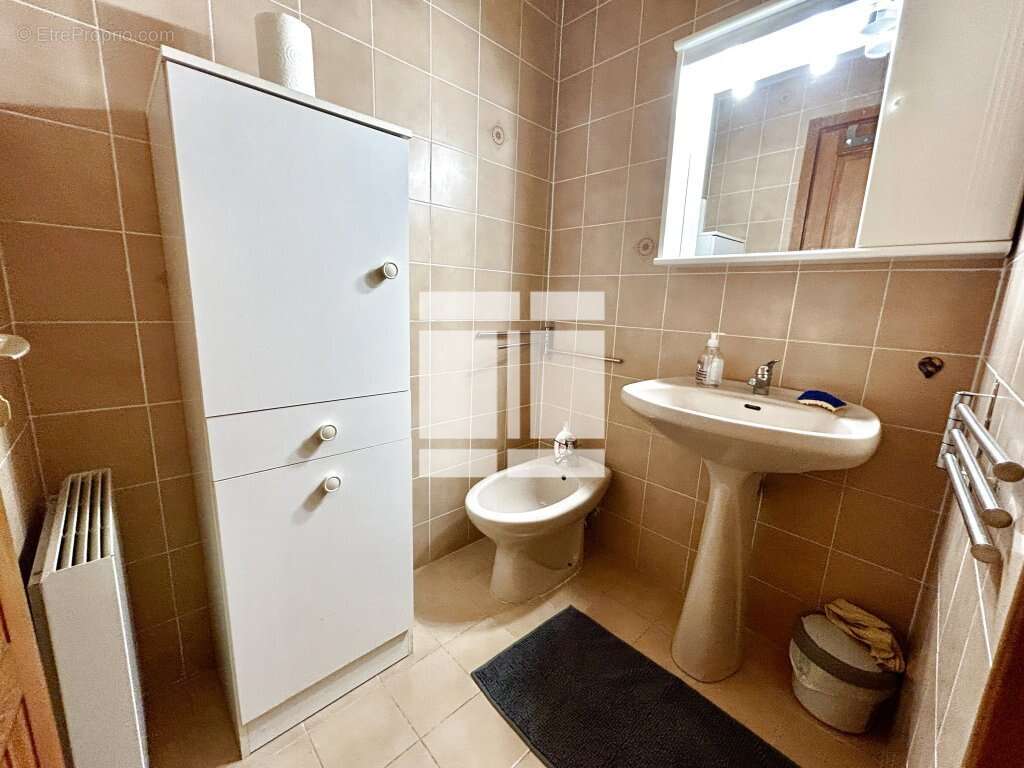 Appartement à L'ILE-ROUSSE