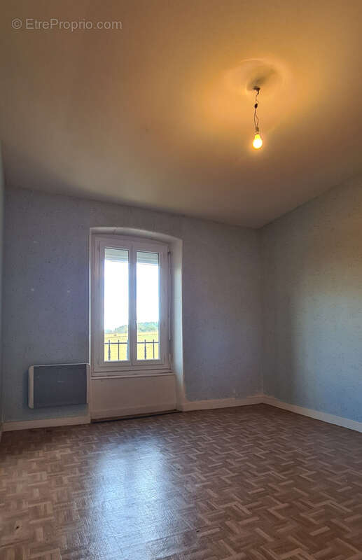 Appartement à SAINT-AGREVE