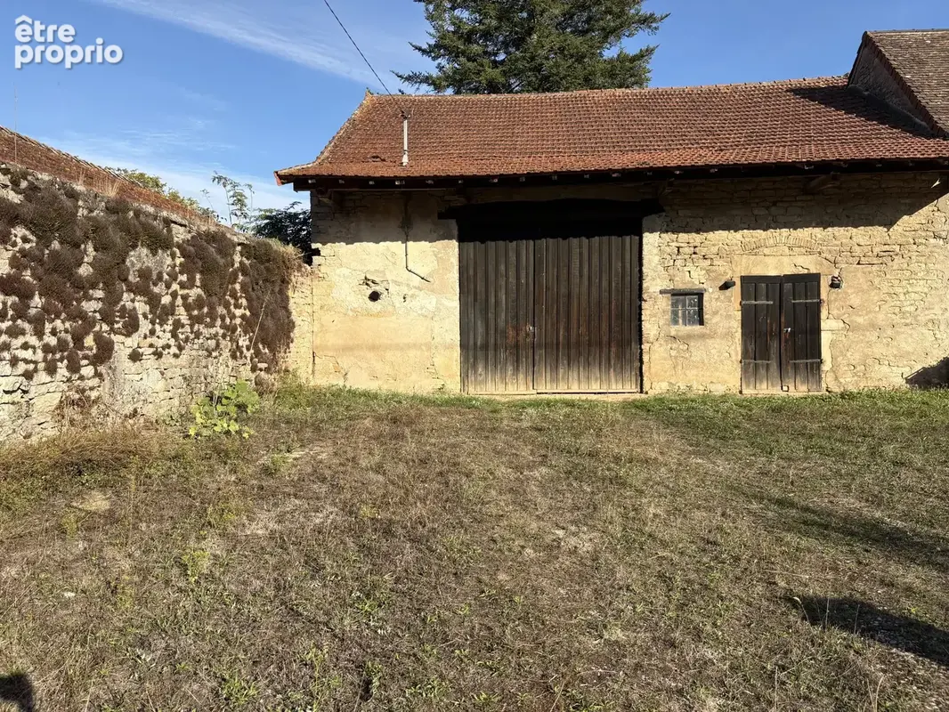 Maison 1 pièce 117 m² à vendre à Gigny-Sur-Saone (71240) - photo 9