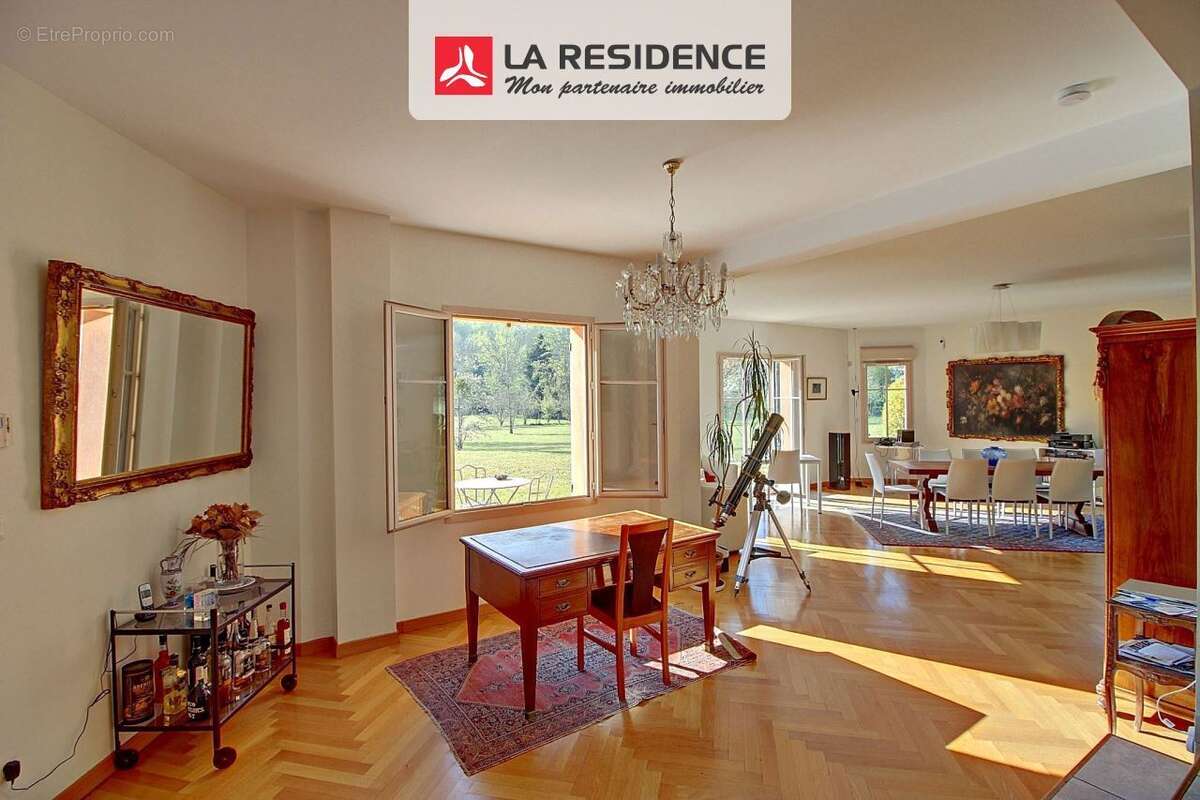 Maison à CHAMBOURCY