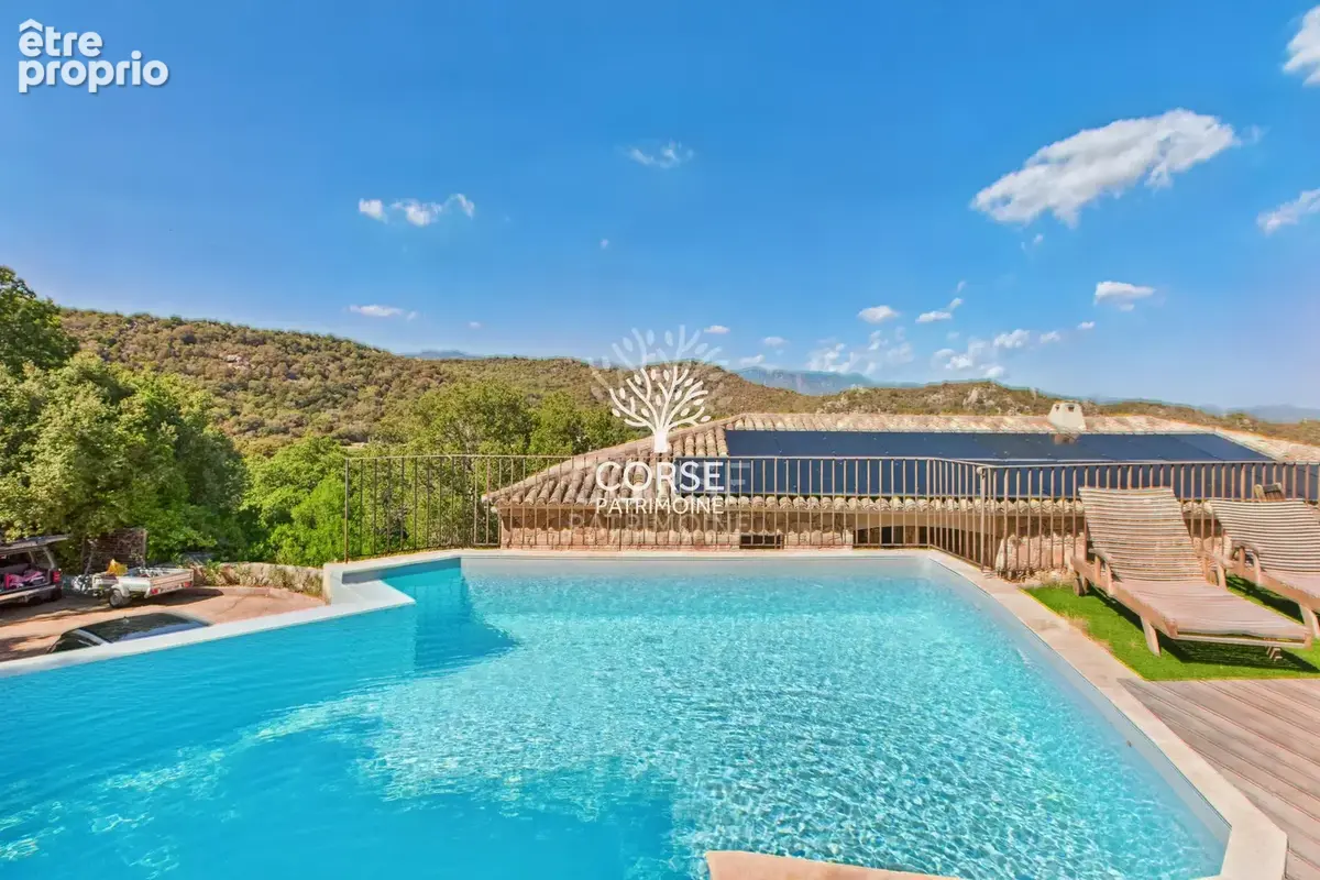 Villa récente T8 vue mer et montagne - photo 15