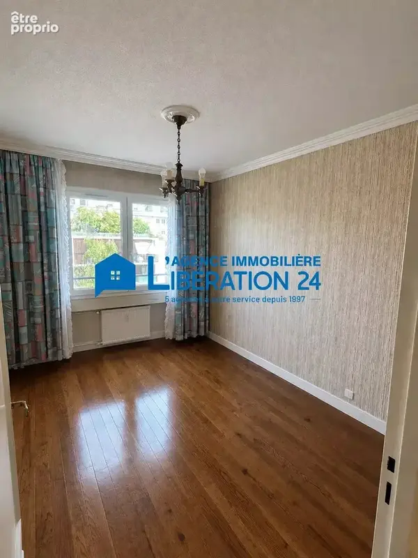 Appartement T3 de 74 m² à Saint-Étienne avec GARAGE + CAVE - photo 10