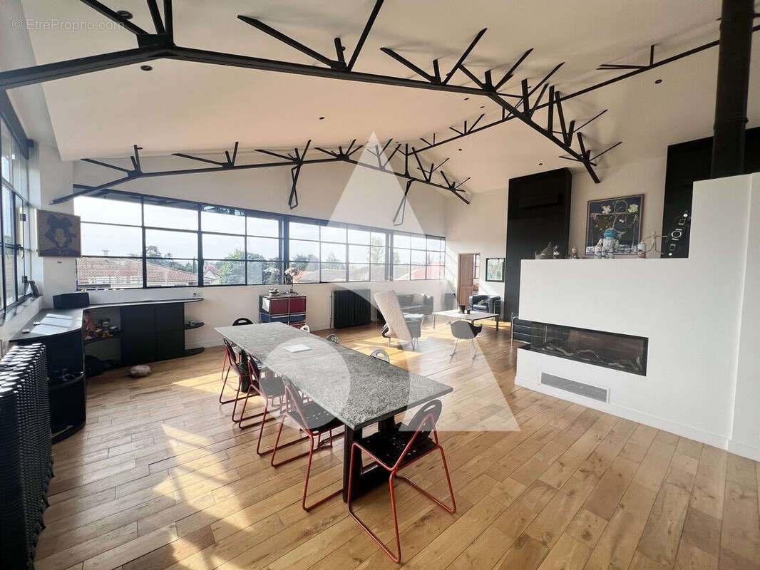 Appartement à CALUIRE-ET-CUIRE