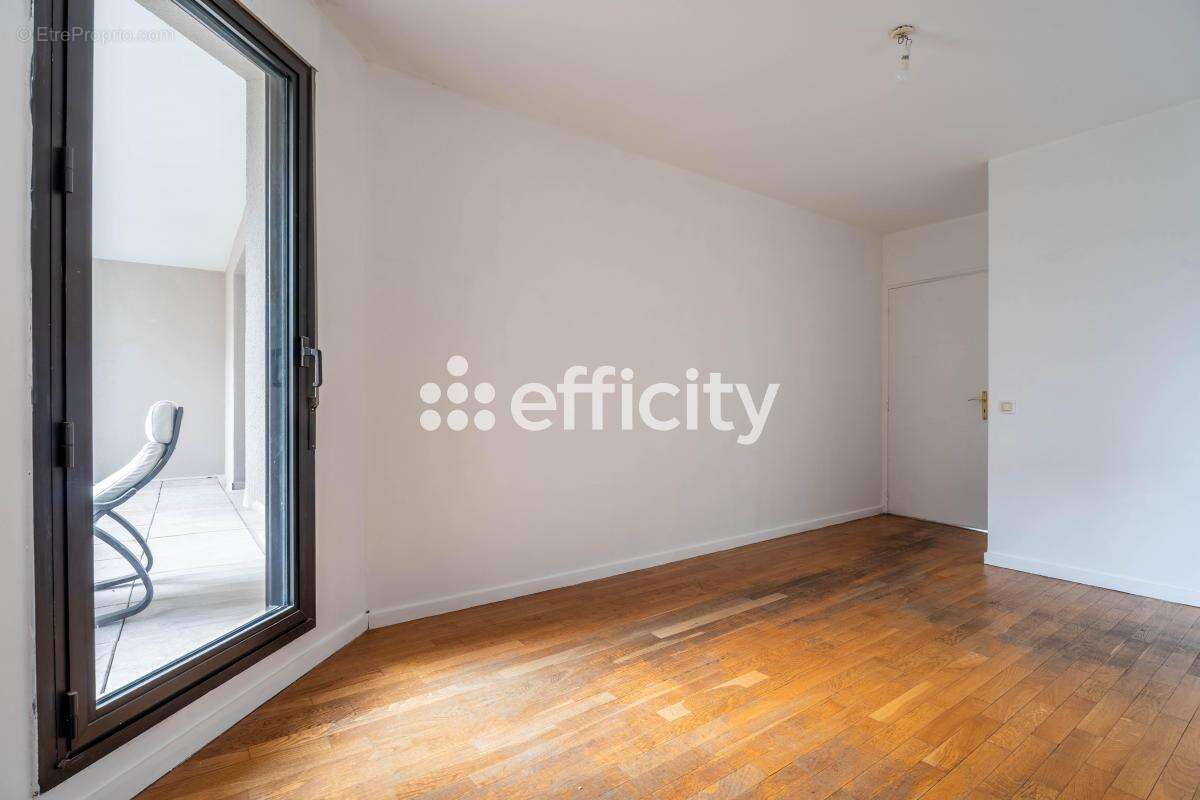 Appartement à LYON-5E