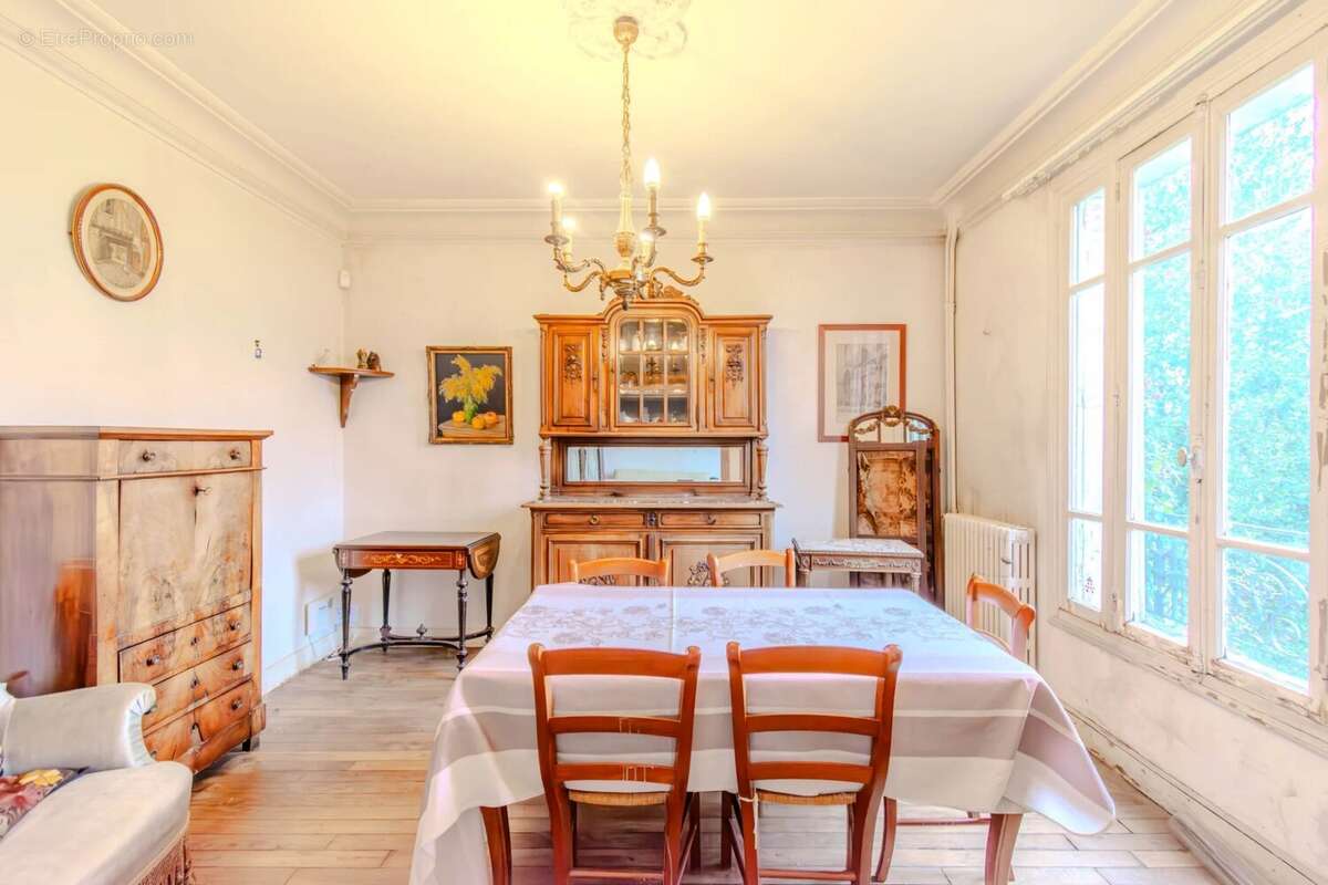 Maison à MONTMORENCY