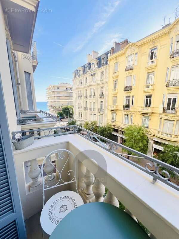 Appartement à MENTON