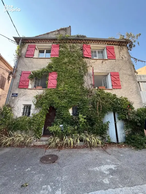 Maison à SAINTE-ANASTASIE-SUR-ISSOLE