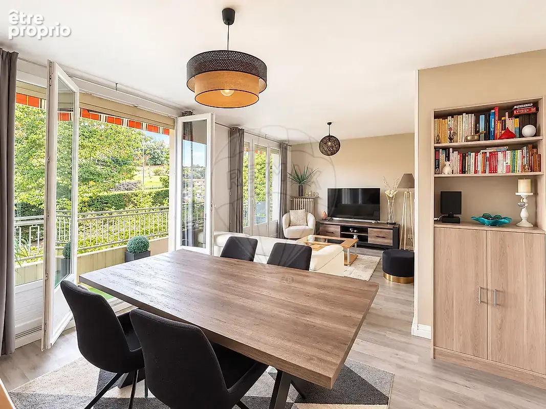 Photo Appartement à Saint-Genis-Laval au prix de 230 000€