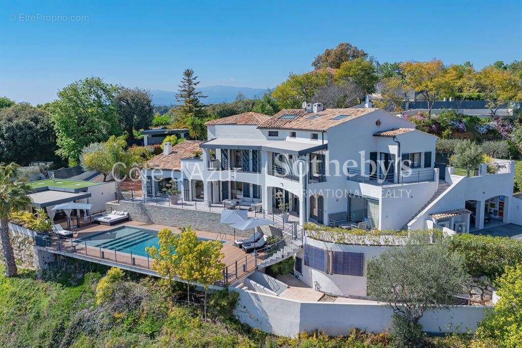 Maison à CAGNES-SUR-MER