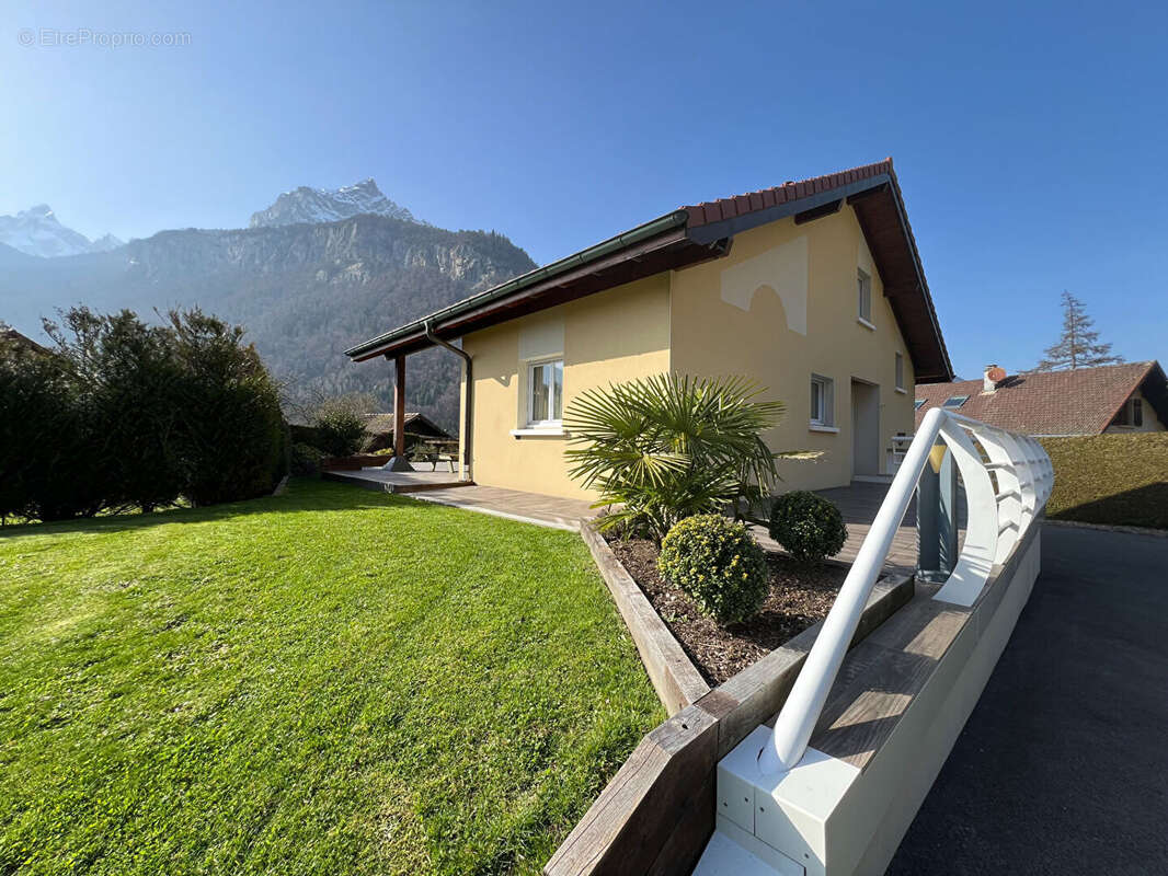 Maison à MAGLAND