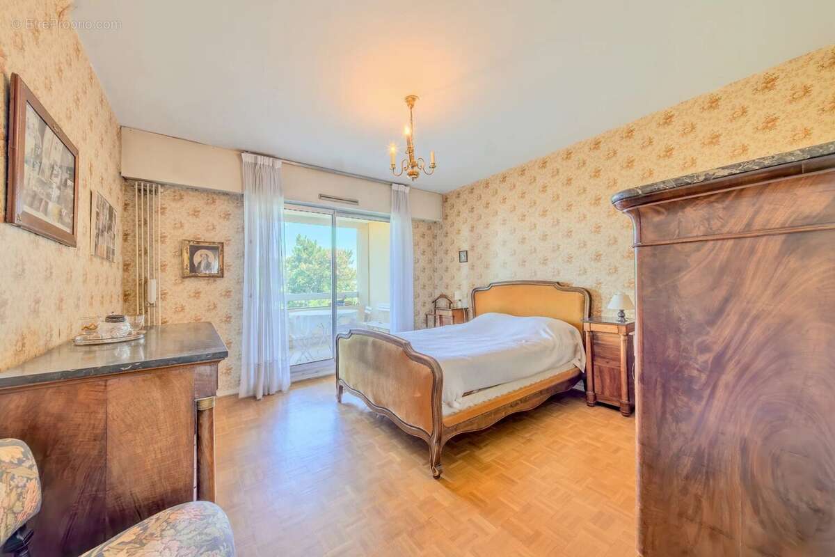 Appartement à SAINTE-FOY-LES-LYON